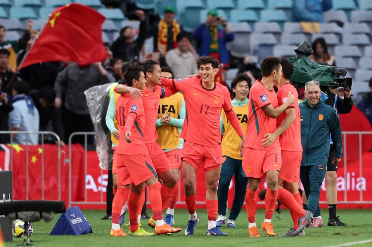 國足熱身賽2-0勝世界杯新軍庫拉索 邵佳一首秀告捷