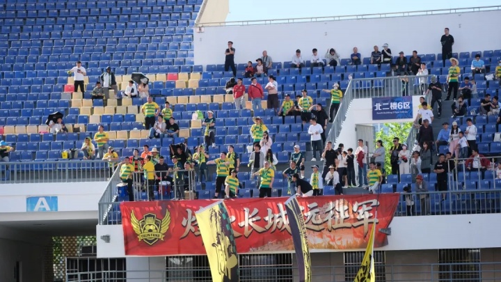 楊運第70分鐘頭槌定音 榆林礦工1-0力克北京勇士