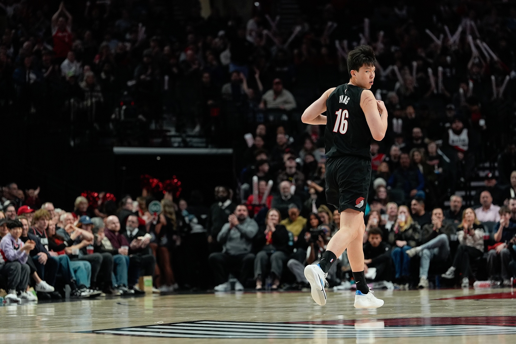 楊瀚森：NBA賽程更密，客場旅途消耗遠(yuǎn)超CBA