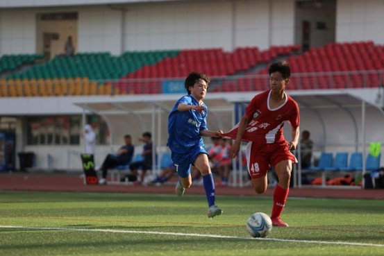 雨花臺(tái)中學(xué)5-0橫掃南京城市梯隊(duì)，中青賽南京U15首日爆冷