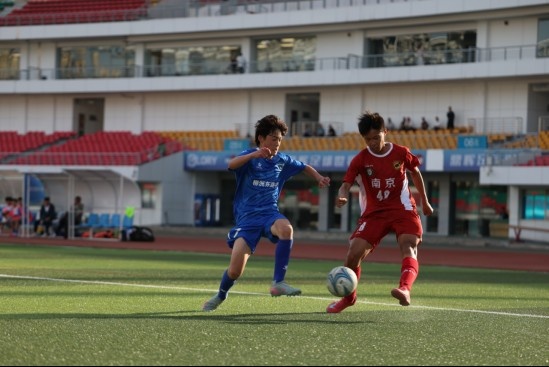 雨花臺(tái)中學(xué)5-0橫掃南京城市梯隊(duì)，中青賽南京U15首日爆冷